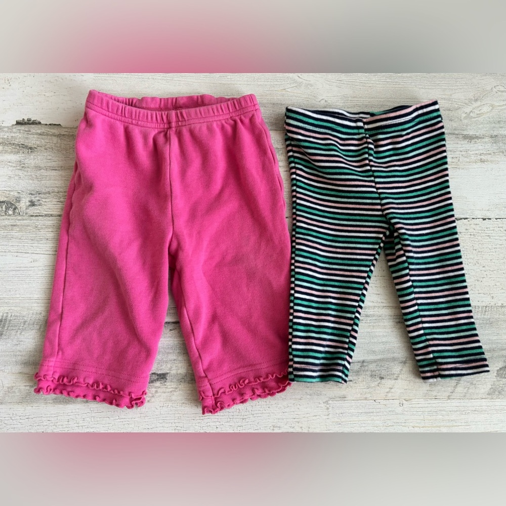 3/$9 - 2 Carter’s Girls Pants Size 9 months